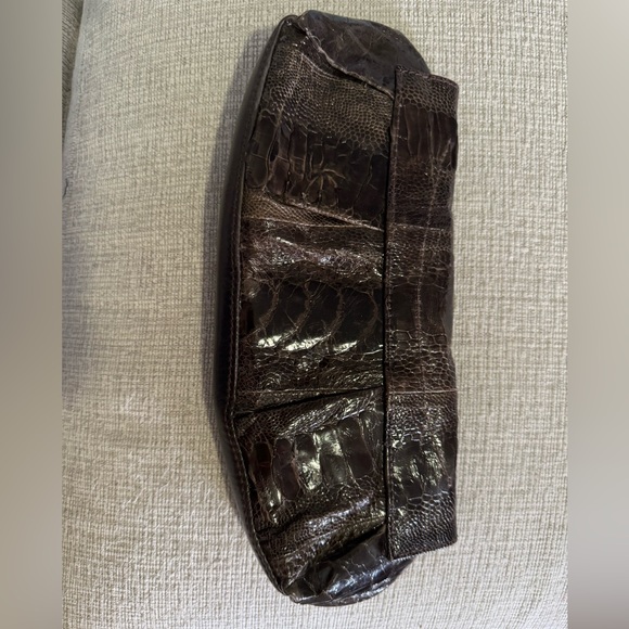 R&Y Augousti clutch
